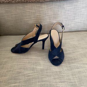Michael Kors NWOT Navy Suede Heel Size 7